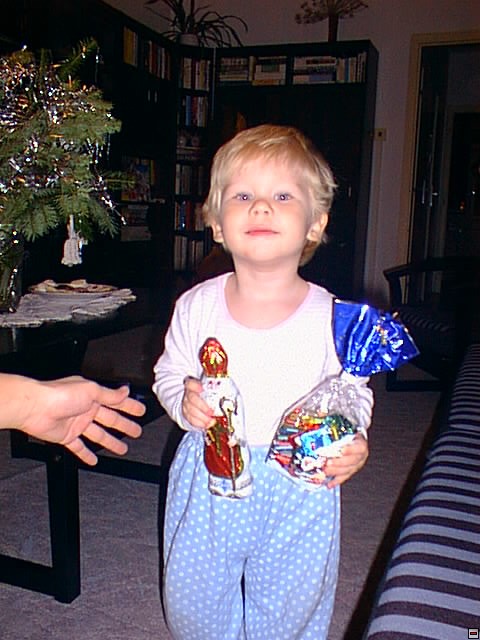 1999_1205_05.jpg