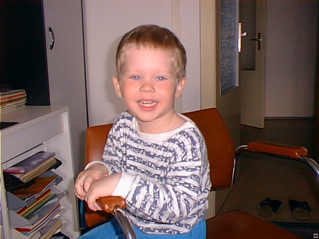 2001_0311_02.jpg