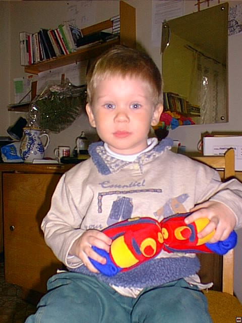 2001_0330_02.jpg