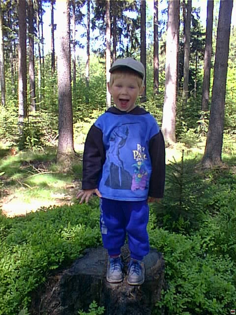 2001_0512_05.jpg