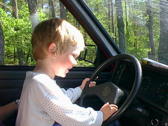 2001_0512_09.jpg