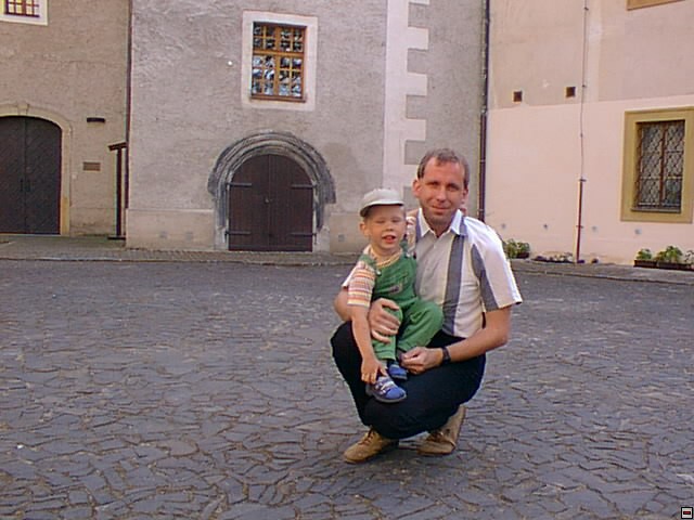 2001_0526_12.jpg