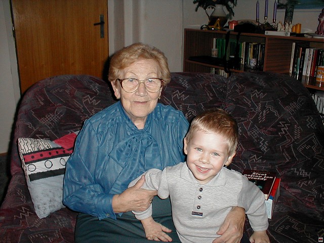 2001_1224_09.jpg