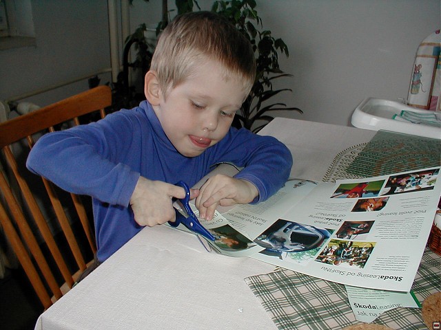 2002_0324_04.jpg