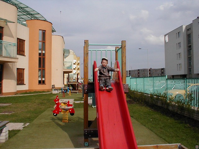 2002_0418_09.jpg
