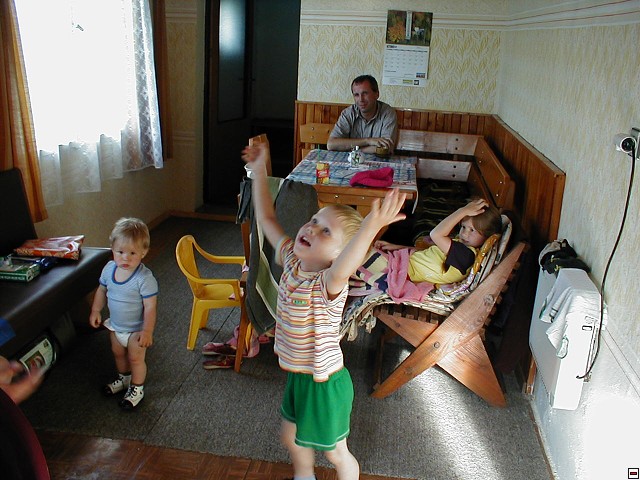 2002_0710_07.jpg