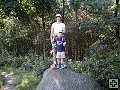 thn_2002_0908_01.jpg