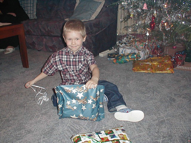 2002_1224_02.jpg