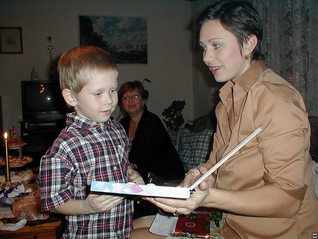 2002_1224_09.jpg