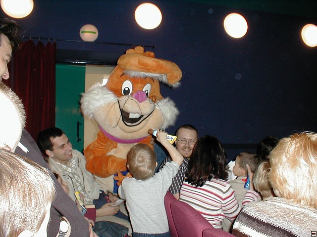 2003_0413_05.jpg