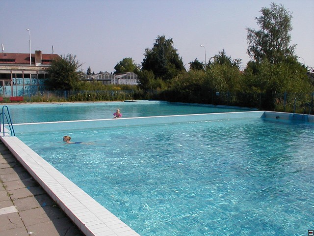 2003_0724_06.jpg