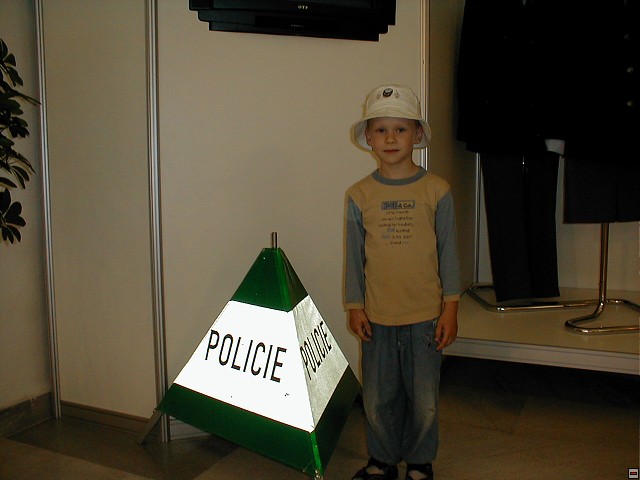 2003_0725_02.jpg