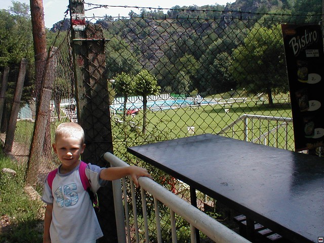 2003_0729_06.jpg
